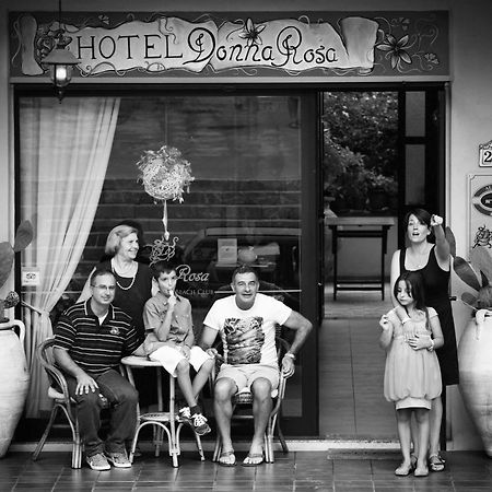 Hotel Donna Rosa SantʼAlessio Siculo Exterior foto